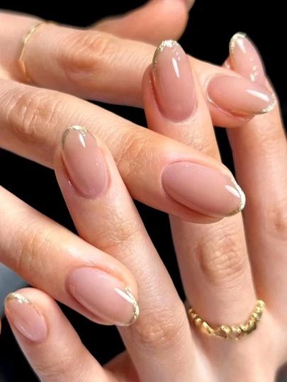 24pcs/set French Gold Wire False Nails With 1pc Nail Files And 1pc Jelly Gel Sticker | SHEIN USA Rose French Tip Nails, Gold French Manicure, Nude Nails With Glitter, Glitter French Manicure, Rose Gold Nails, Color Nails, Upgrade Your Look, Fake Nail, Rose Bonbon