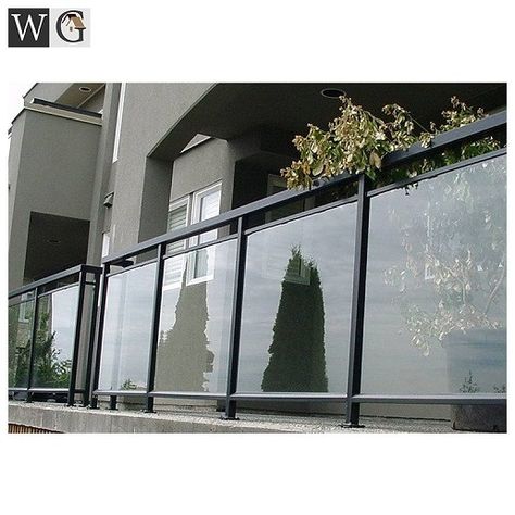 Glass And Metal Railing, Rooftop Railing Design, Glass Railing Balcony, Balcony Glass Railing Design, Balcony Railing Design Modern, Balcony Glass Railing, Glass Railing Design, Outdoor Railings, درابزين السلم