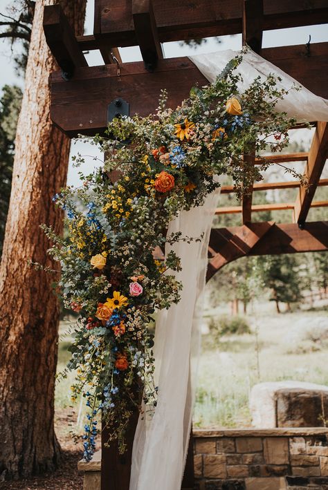 Wild Flower Forest Wedding, Early May Wedding, Wildflower Arch Flowers, Wild Flower Fall Wedding, Rustic Floral Wedding Decor, Industrial Wildflower Wedding, Wildflower And Greenery Wedding, Greenery And Wildflower Wedding, Wildflower Rustic Wedding Theme