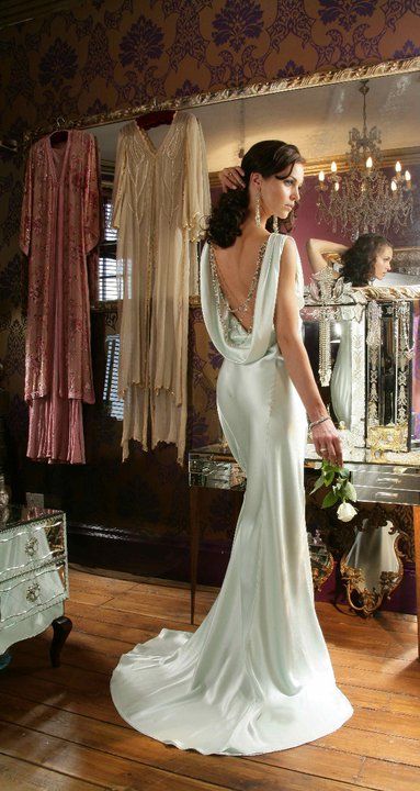 This is a Great Back - the draping is more interesting than a simple low back / cutout .. "CLASS" ... Wedding Etiquette, Backless Ball Gown, Backless Evening Gowns, White Evening Gowns, Backless Gown, Backless Evening Dress, Low Back Dresses, Evening Gown Dresses, Planning Inspiration