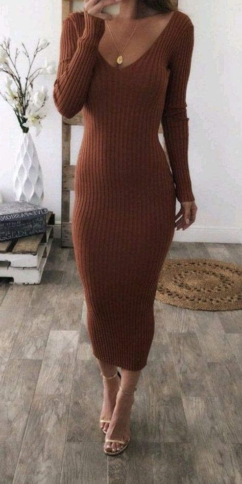 Dress to Empower: Embracing Fashion with Confidence Winter Dresses Casual, Long Sleeve Fall Dress, Flamboyant Gamine, Winter Date Night Outfits, Church Outfit, Long Sleeve Fitted Dress, Stylish Fall Outfits, Fall Dress Outfit, Dresses Casual Winter