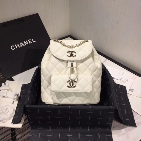 Chanel cc chain shoulders bag small backpack caviar white Couture, Mochila Chanel, Tas Lv, Tas Gucci, Tas Mini, Louis Vuitton Shoes Heels, Tas Chanel, Luxury Backpack, White Backpack