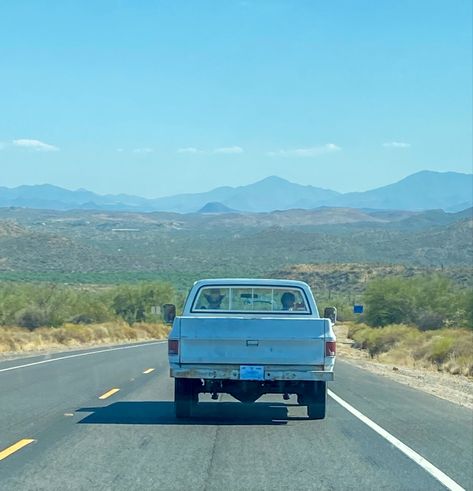 Lana Del Rey, Blue Pickup Truck Aesthetic, Cowboy Truck Aesthetic, Roadtrip Car Aesthetic, Vintage Roadtrip Aesthetic, Truck Driving Aesthetic, Chevy Trucks Aesthetic, Texas Desert Aesthetic, Vintage Truck Aesthetic