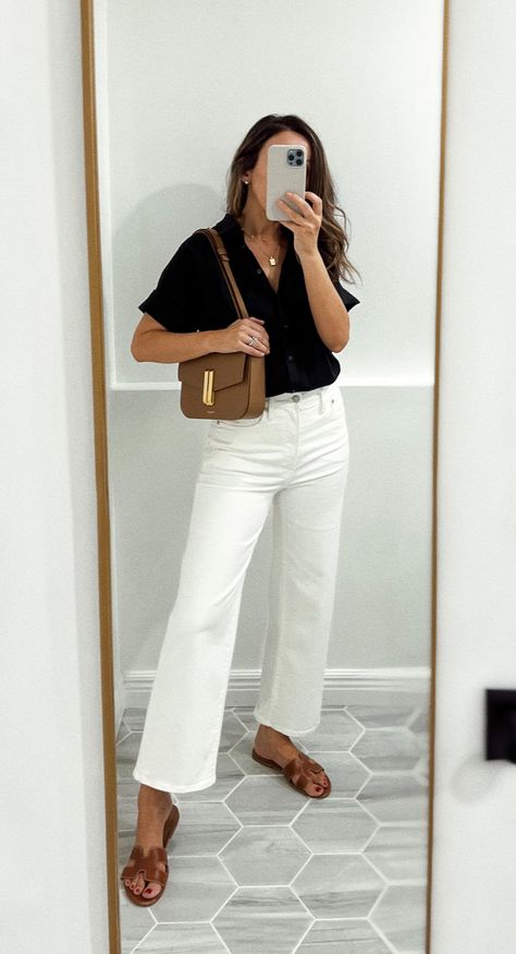 Principal Outfits Women Modern, Mom Fashion Casual, Museum Mom Outfit, Light Green Pants Outfit Work, Sezane Le Crop Jeans, Spring White Pants Outfit, Casual Conservative Outfits Summer, January Business Casual Work Outfits, Texas Summer Work Outfits