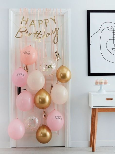 Doorway Birthday Decorations, Birthday Bedroom Door Decorations, Diy Birthday Door Decorations, Birthday Decor For Office, Kids Birthday Decorations At Home, Easy Birthday Decoration Ideas At Home, Home Birthday Decorations, Birthday Door Decorations, Balloon Door