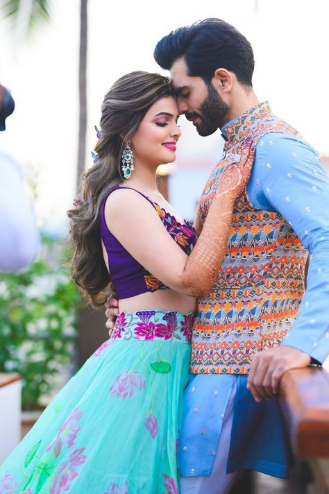 Technical Shubham Official Love Photos Wallpaper Couple, Love Poses Couple, Heroines Photos Hd Full, Wallpaper Love Couple, Lehenga Pics, Heroines Photos Hd, Couple Wedding Poses, Love Poses, Burgundy Quinceanera Dresses