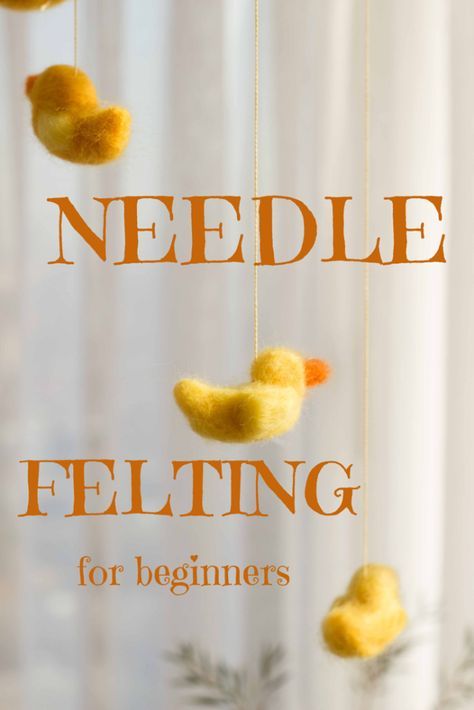 needle felting for beginners Amigurumi Patterns, Diy Felt Crafts, Felting For Beginners, Beginner Felting, Easy Felt Crafts, Felting Crafts, Felting Techniques, Hantverk Diy, Needle Felting Tutorial