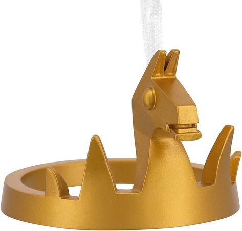 Amazon.com: Hallmark Fortnite Victory Crown Christmas Ornament : Home & Kitchen Fortnite Victory Royale, Real Crown, Crown Ornament, Crown Cake, Hallmark Christmas Ornaments, Golden Crown, Crown Design, 11th Birthday, Hallmark Christmas