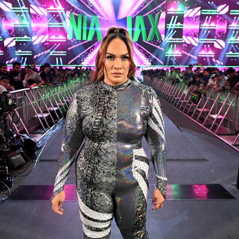 Queen, Wwe, Rhodes, Queen Of The Ring, Nia Jax, Cody Rhodes, Logan Paul, Wwe Champions, Amazing Images