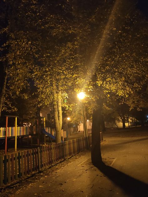 Late Night Aesthetic Park, Autumn Aesthetic Night, Playground Park Aesthetic, Jovana Core Aesthetic, Night Park Background, Night Playground Aesthetic, Park Pics Aesthetic, Park Playground Aesthetic, Playground At Night Aesthetic