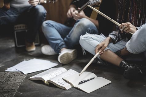 Are you still waiting around for your band's big break? Be proactive and consider these five reasons why your music career just isn't where you want it to be yet. Band Rehearsal Aesthetic, Music Boy Aesthetic, Rehearsal Aesthetic, Music Boy, Baba Jaga, Be Proactive, Music Career, Garage Band, Music Student