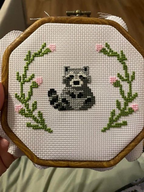 Cross Stitch Chihuahua, Cross Stitch Goth, Cross Stitch Inspiration, Small Cat Cross Stitch, Spongebob Cross Stitch, Animal Crossing Cross Stitch, Cute Cross Stitch Patterns, Nerdy Cross Stitch, Cross Stitch Patterns Free Disney