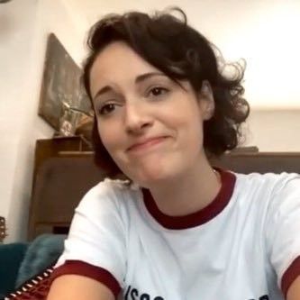 After getting my best friend to watch Phoebe Waller-Bridge’s Fleabag, she immediately said she needed to get a glimpse of this genius’s… Phoebe Waller-bridge Fleabag, Phoebe Waller Bridge Aesthetic, Fleabag Hair, Phoebe Waller Bridge Hair, Phoebe Waller-bridge, Phoebe Waller Bridge Style, Fleabag Aesthetic, Bridge Icon, Phoebe Waller Bridge