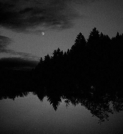 Timothy Sumer - Photography Darkness falls. Arte Occulta, Dark Naturalism, Dark Landscape, Darkness Falls, Shotting Photo, Dark Paradise, Dark Pictures, Black Aesthetic Wallpaper, Black And White Aesthetic