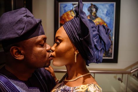 Nigerian couple gives each other a peck on the lips. Lips, Peck On The Lips, Nigerian Couple, Nigeria Wedding, Yoruba Wedding, Quick Saves