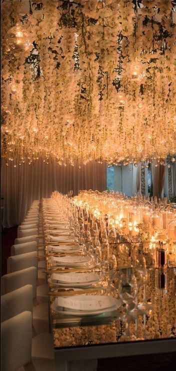 Wedding Reception Decorations Lights, Reception Candles, White Table Decorations, Dinners Ideas, Mirror Wedding, Wedding Ceiling, Wedding Reception Dinner, Luxury Wedding Decor, Wedding Reception Centerpieces