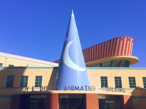 Olaf's Frozen Adventure, Famous Architecture, 20th Century Studios, Animation Studios, Walt Disney Animation Studios, Walt Disney Animation, Disney Studios, Craft Fair, Animation Studio