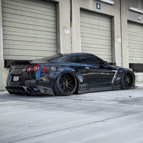 Liberty Walk Cars, Nissan Gtr Nismo, Slammed Cars, Stanced Cars, R35 Gtr, Nissan Gtr R35, Gtr R35, Nissan Skyline Gt, Nissan Gtr Skyline