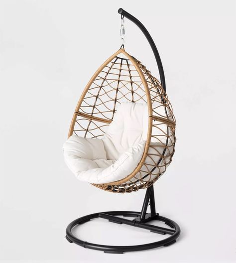 17 Must-Have Egg Chairs for Ultimate Relaxation Egg Shaped Chair, Rocking Chair Porch, Patio Swing Chair, Polywood Adirondack Chairs, Bebidas Do Starbucks, Hanging Egg Chair, Comfy Seating, Hammock Chair, Room Inspiration Bedroom