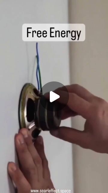 Diy Electric Projects, Electric Circuit Projects Ideas, Electric Wire Art, Electrical Hacks, Diy Electricity, Electrical Knowledge, Electrical Engineering Technology, Mechanical Engineering Projects, Hvac Engineer