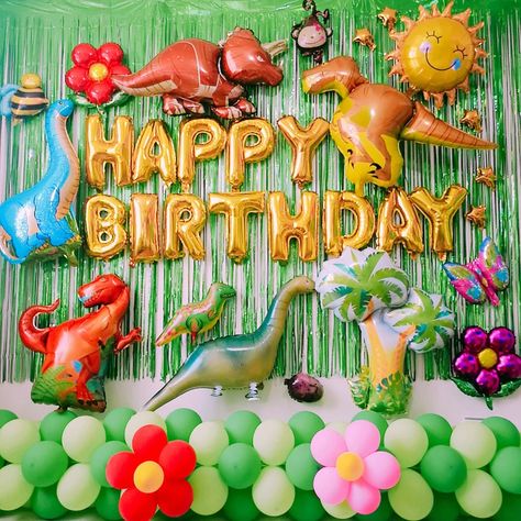 Dino Party Food, Dino Food, Bday Decoration, Baby Dinosaur Party, Dinosaurs Birthday, Dinosaur Party Decorations, Dinosaur Balloons, Dinosaur Cake Toppers, 4 Birthday