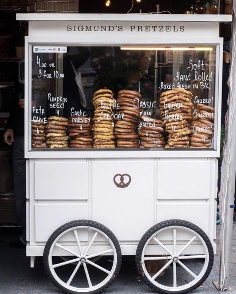 Photo | A Feminine Tomboy | Bloglovin’ Breakfast Food Truck, Gerobak Dorong, Truck Life, Food Cart Design, Coffee Truck, Food Truck Design, Coffee Carts, Food Trailer, Food Stands