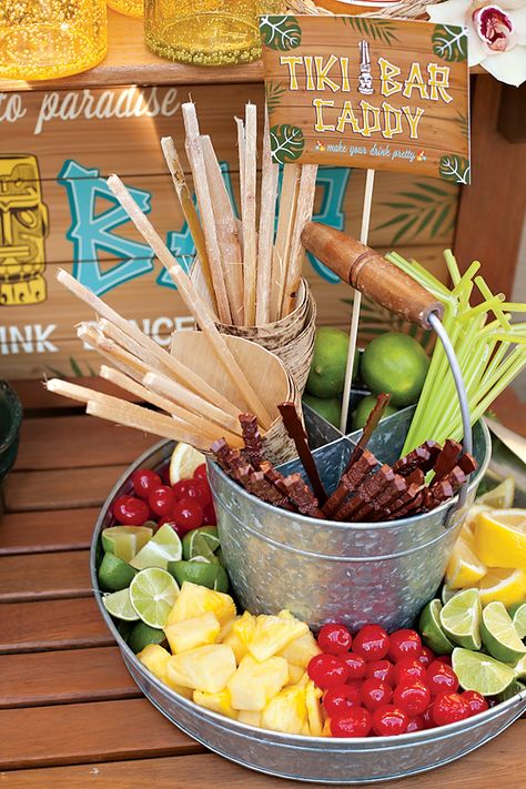 Festive Tiki Time Cocktail Party + Drink Recipes! // Hostess with the Mostess® Party Drink Recipes, Tropisk Fest, Margaritaville Party, Cocktail Party Drinks, Hawaian Party, Cocktails For Parties, Hawaiian Luau Party, Luau Birthday Party, Fiesta Tropical