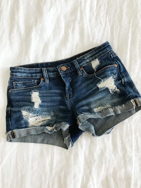 Best Jean Shorts, Summer Jean Shorts Outfit, Stylish Jeans For Men, Denim Shorts Belt, Boyfriend Jean Shorts, Work Pants Women, Outfits Mit Shorts, Slim Fit Joggers, Shorts For Summer