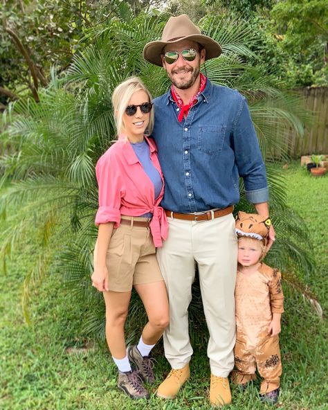 Family Of 3 Jurassic Park Costume, Women Jurassic Park Costume, Family Cowboy Halloween Costumes, Crocodile Hunter Family Costume, Dinosaur Theme Halloween Costumes, Dinasour Halloween Family, Jumanji Family Costume, Dinasour Family Halloween Costumes, Dinasour Family Costume