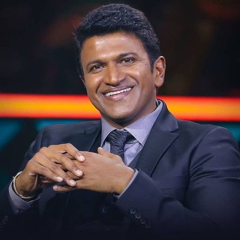 Puneet Rajkumar, Puneeth Rajkumar, New Movie Images, Ab De Villiers Photo, Ab De Villiers, National Film Awards, Power Star, New Photos Hd, In Shock