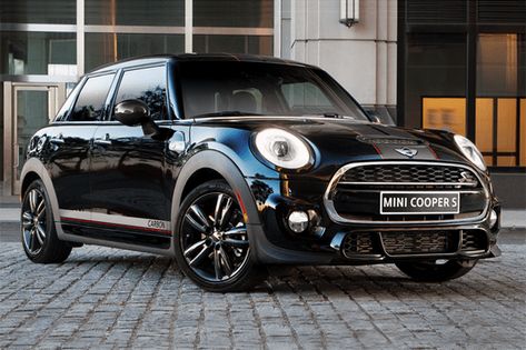 Mini Cooper 4 Door, Black Mini Cooper, Mini Cooper Hardtop, Iconic Cars, Mini Copper, Mini Coopers, John Cooper Works, John Cooper, Hot Hatch