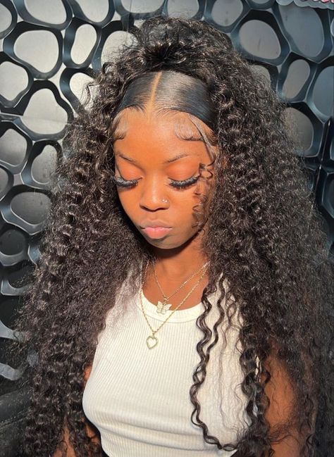 Styles To Do With Deep Wave Wig, Hairstyles To Do With Curly Wig, Deep Wave Wig Styles Middle Part, Middle Part Curly Frontal Wig, Claw Clip Hairstyles Curly Wig, Lace Front Deep Wave Wig, Wig Styles Deep Wave, Curly Black Wig Hairstyles, Curly Weave Side Part