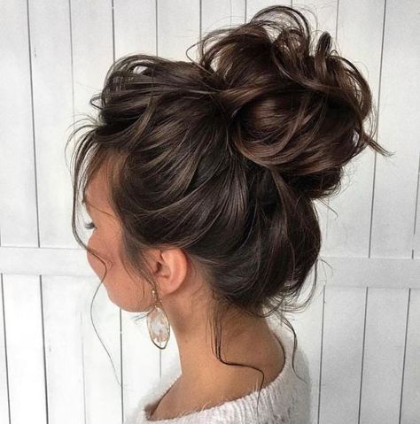 Cute Messy Buns, Easy Bun Hairstyles, Hair Bun Tutorial, Messy Bun Hairstyles, Long Thick Hair, Bun Hairstyles For Long Hair, 짧은 머리, Wedding Hairstyles For Long Hair, Messy Hairstyles