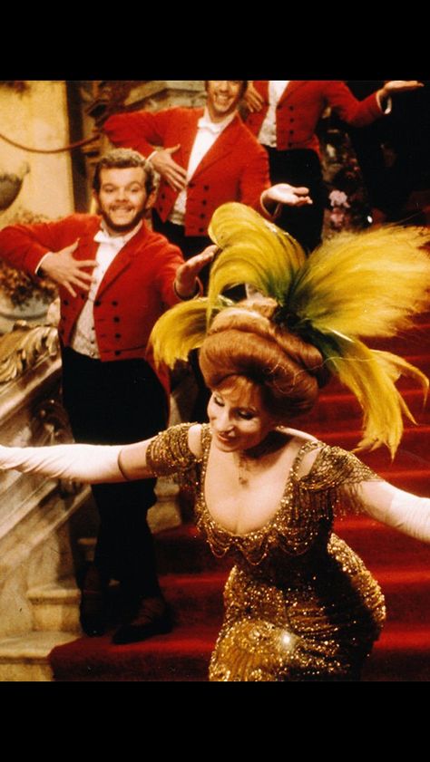 Hello Dolly Barbra Streisand Hello Dolly, Hello Dolly Movie, Hello Dolly Broadway, Drag Inspiration, Golden Hollywood, Sunday Clothes, Musical Theatre Broadway, Barbra Streisand, Broadway Musical