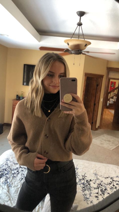 Outfit Ideas With Black Turtleneck, Black Turtleneck Cardigan Outfit, Work Turtleneck Outfit, Turtleneck Tank Top Outfit Layering, Cardigan Outfit Layers, Cardigan Leather Pants, Black Fitted Turtleneck Outfit, Brown Sweater Black Pants Outfit, Layer Cardigan Outfit