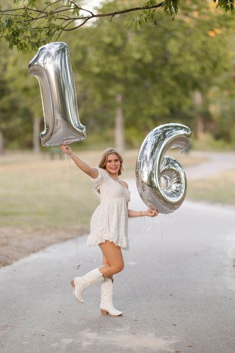 Sweet 16 photoshoot Sweet 16 Picture Ideas Photoshoot Outside, Sweet 16 Picture Ideas, Sweet Sixteen Photo Shoot Ideas, Sweet 16 Photoshoot Ideas Outdoors, 16th Birthday Photoshoot Ideas, Sweet 16 Photoshoot Ideas, 16 Birthday Photoshoot, Sweet Sixteen Pictures, Country Sweet 16