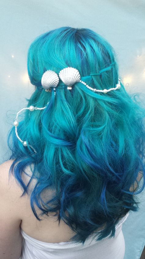 Deep Sea Blue to Bright Aqua Sky Blue. Hair Contest Winner.  #bluehair #hairpainting #HairByAmandaEV Formal Mermaid Hair, Sea Blue Hair Colour, Mermaid With Blue Hair, Water Hair Aesthetic, Mermaid Hair Short Hairstyles, Mermaid Dyed Hair, Sea Hair Color, Mermaid Hair Dye, Blue Hair Money Piece