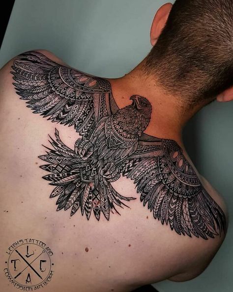 This Instagram Page Shares 50 People That Decided To Ink Themselves With Crazy Tattoos Eagle Tattoo Men Back, Loco Tattoo, Eagle Back Tattoo, Back Tattoos For Guys Upper, Eagle Shoulder Tattoo, Eagle Chest Tattoo, Eagle Wing Tattoos, Instagram Mosaic, Simbolos Tattoo