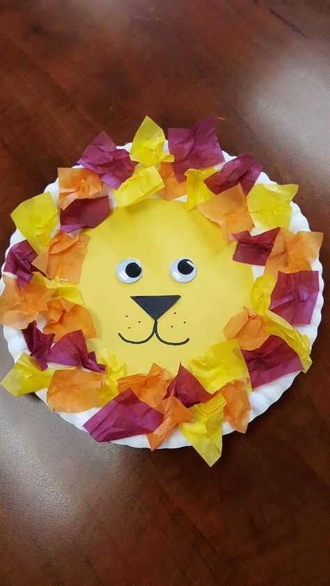 Zoo Animal Paper Plate Crafts, Paper Plate Projects, Jungle Animal Art For Toddlers, Zoo Art Crafts For Preschoolers, Prek Animal Crafts, Zoo Preschool Crafts Art Projects, Preschool Lion Art, Preschool Animals Craft, Paper Plate Lion Craft For Preschool