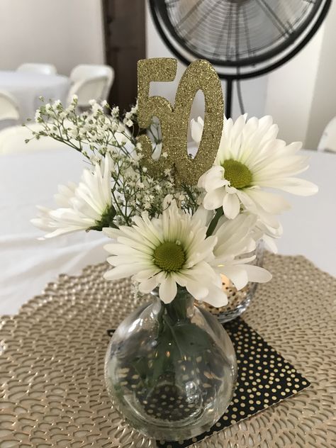 50 Th Anniversary Table Centerpieces, Diy 50th Centerpieces, 50 Year Wedding Anniversary Decorations, 50th Company Anniversary Ideas, Golden Anniversary Party Centerpieces, 50th Bday Decorations, 50 Years Centerpieces, Vintage 50th Wedding Anniversary Ideas, 50th Anniversary Table Centerpieces Simple