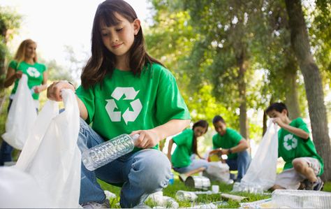 These kids are showing respect by picking up trash. Their respecting their environment, Mother Nature ! (: Showing Respect, Pick Up Trash, Kids Shows, Clean Up, Google Chat, Crafts For Kids, Pick Up, Clip Art, Couple Photos