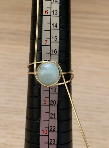 How To Make Wire Bead Rings, Wire Wrap Bead Ring, Wire Wrapped Rings With Stones, How To Make A Wire Wrapped Ring, Wire Wrap Stone Ring, Easy Wire Wrapping Stones Diy, Ring Wire Wrapping Tutorial, Handmade Wire Jewelry Rings Tutorial, Making Wire Rings