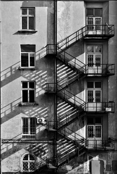 Black And White Building, Architecture Photography Buildings, White Magic Spells, Building Photography, Fire Escape, Urban Architecture, Town Street, Stairway To Heaven, Foto Art