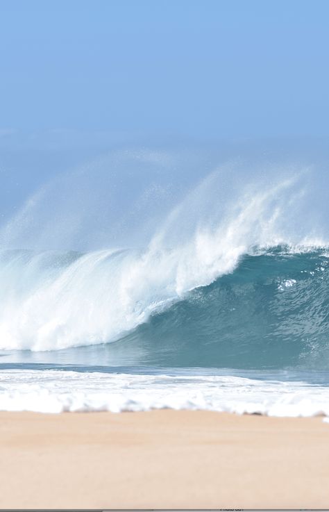 Oahu North Shore, Hawaii Waves, Haleiwa Hawaii, Hawaii Surfing, North Shore Hawaii, Wall Of Water, Giant Waves, Waimea Bay, Big Wave Surfing