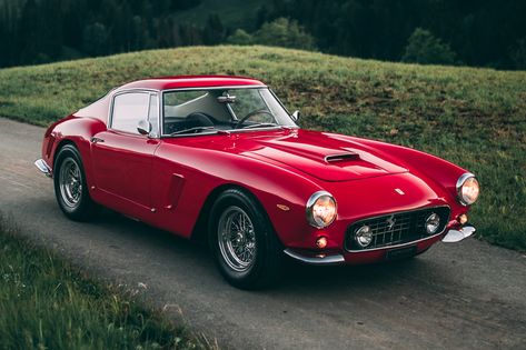 Ferrari 250 Gt Swb, 250 Gt Swb, Ferrari 250 Gto, Classic Cars British, Aesthetic Cool, Vintage Sports Cars, Pimped Out Cars, Ferrari 250, Car Paint