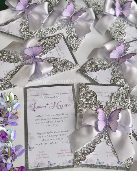 Xv Invitations Purple, Sweet Sixteen Invitations Purple, Quinceanera Invitations Purple Butterflies, Purple Dama Dresses Butterfly, Purple Quince Invitation Card, Quince Invitations Purple Butterfly, Lilac And Gold Quince Invitations, Lavender Butterfly Themed Quinceanera, Lavender 15 Invitations