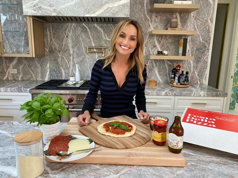 Giada De Laurentiis Gets Her New Home Ready for Christmas with Help from Daughter Jade Giada De Laurentiis, Chestnut Stuffing, Giada De Laurentiis Recipes, Cherry Tomato Sauce, Food Network Star, Italian Chef, Homemade Birthday, Perfect Pizza, Thanksgiving Dishes