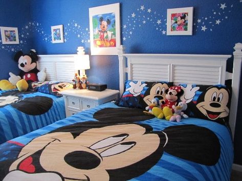 15 Reasons Why October Is the Best Time to Visit Disney World�|�Home Away Mickey Mouse Kids Room, Mickey Mouse Bedroom Decor, Mickey Mouse Room, Mickey Mouse Bedroom, Disney Room Decor, Disney Bedrooms, Disney Rooms, Toddler Boys Room, Disney Home Decor