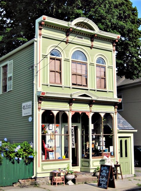 Cute shop Old Store Fronts Small Towns, House With Store Front Design, Old Time Store Fronts, Cute Store Interior, Cute Store Fronts, Old Store Fronts, Old General Stores, Country Stores, Bakery Store