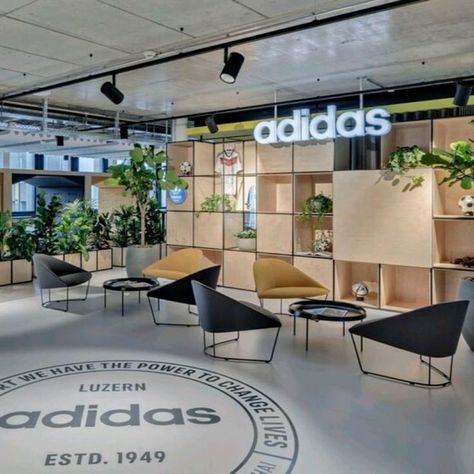 This stunning space from Adidas HQ in Switzerland provides a perfect mix of collaborative and private spaces, with biophilia and that natural feel, giving this it real attraction for top talent.
We were privileged to work with top design firm JOP ARCHITEKTEN to provide these solutions:
Customized space division with our Palisades II zoning solutions
Collaboration hotspots with our Railway Carriages
Quick, reconfigurable seating in this on brand sports themed, auditorium space with our Bleachers Collaborative Office Design, Open Space Office Design Work Stations, Brand Collaboration Design, Open Working Space, Collaborative Office Space, Adidas Office, Collaboration Space Design, Office Collaboration Area, Office Collaboration Space